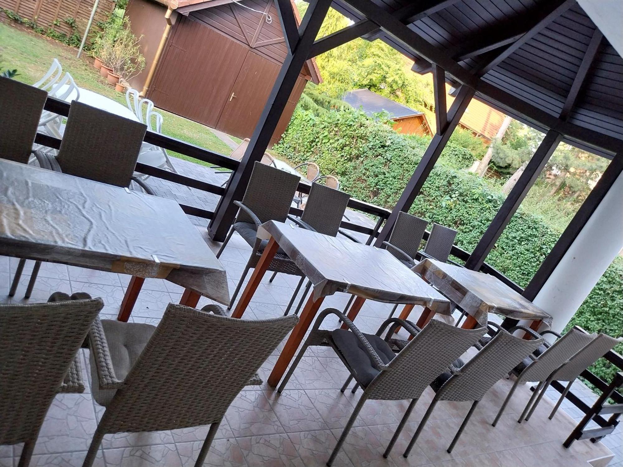 Ferienwohnung Fenyves Vendeghaz - Siófok Exterior foto