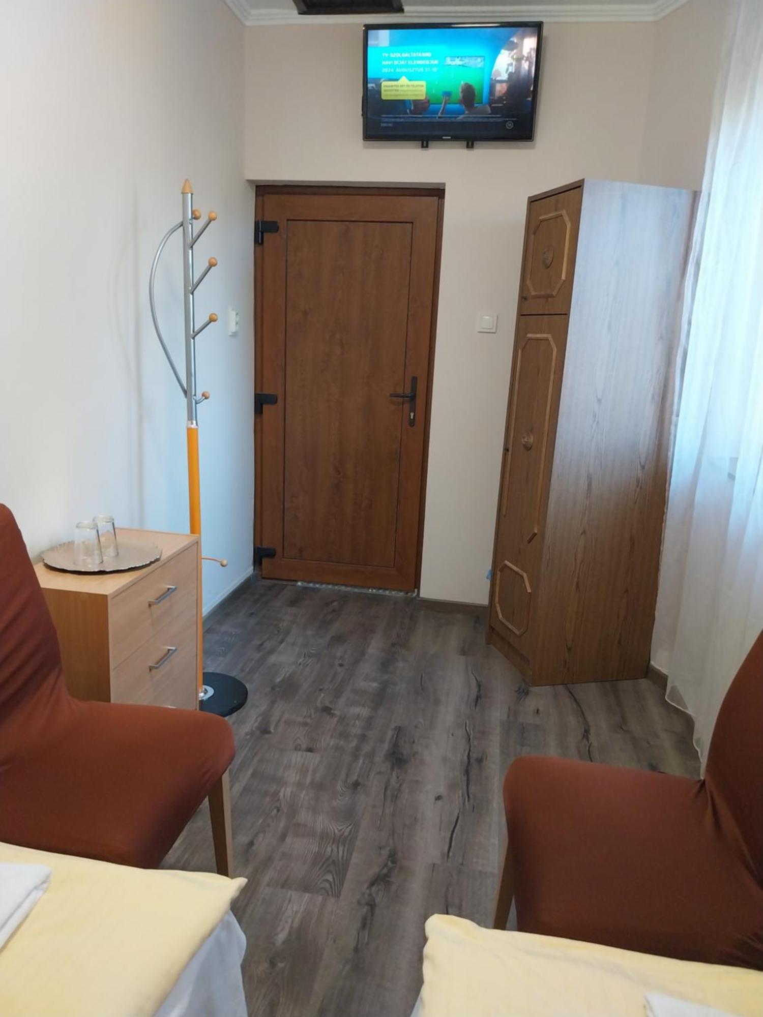 Ferienwohnung Fenyves Vendeghaz - Siófok Exterior foto