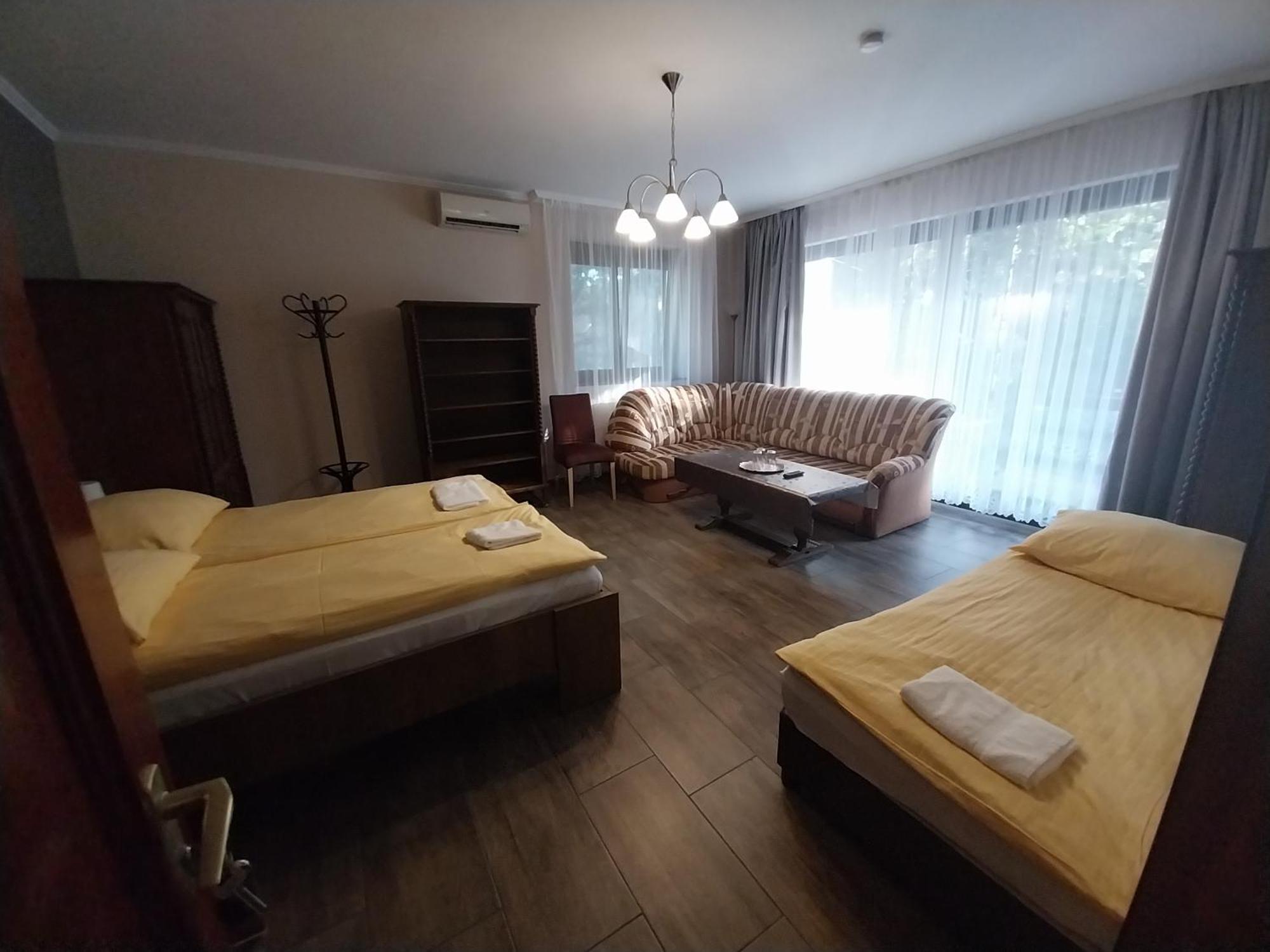 Ferienwohnung Fenyves Vendeghaz - Siófok Exterior foto
