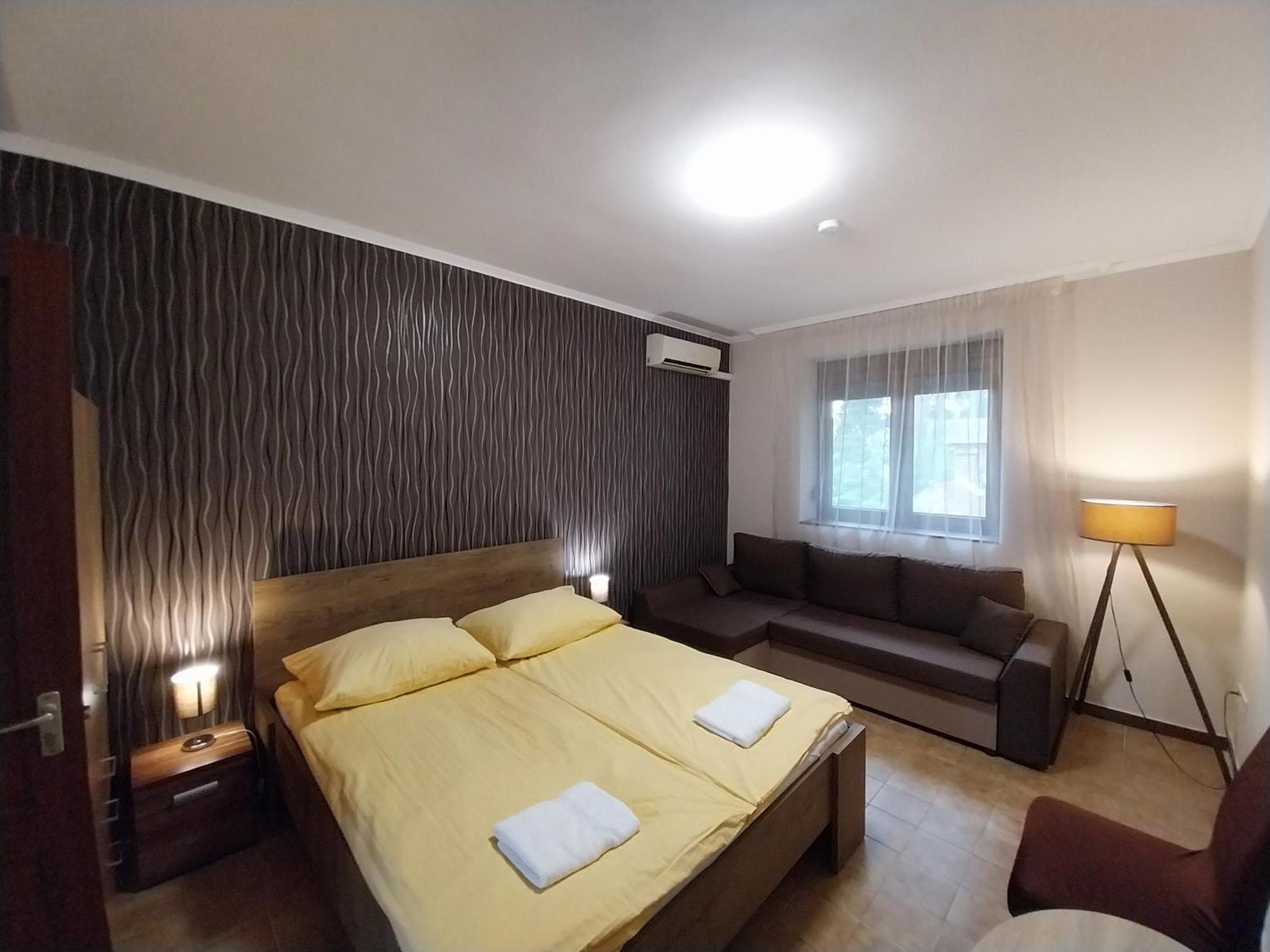 Ferienwohnung Fenyves Vendeghaz - Siófok Exterior foto